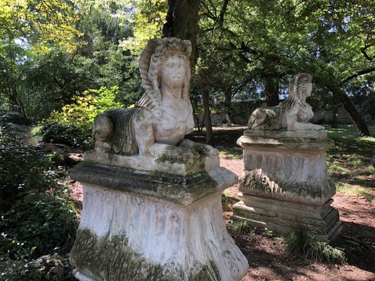 Jardin Botanique de l'Arquebuse by null