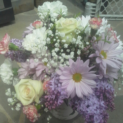 Bloomingdale’s Florist & Gifts