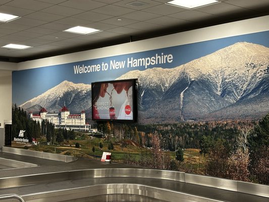 Manchester-Boston Regional Airport by null