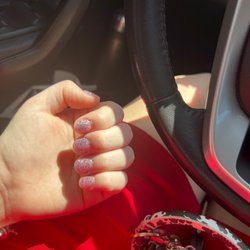 Nails by Sisters