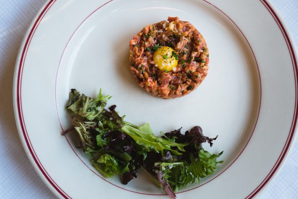 Le Diplomate by null