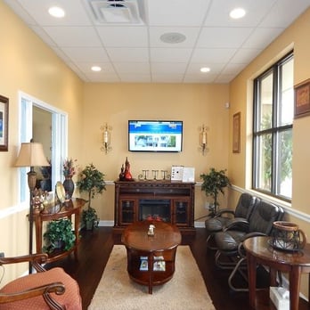 TopFlight Realty & Property Management - Front Lobby - Real Estate Services Near Me - Clarksville, Tennessee TopFlight Realty & Property Management - Front Lobby - Real Estate Services Near Me - Clarksville, Tennessee