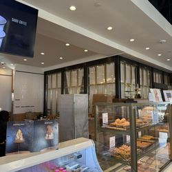 Shotted Cafe - Counter