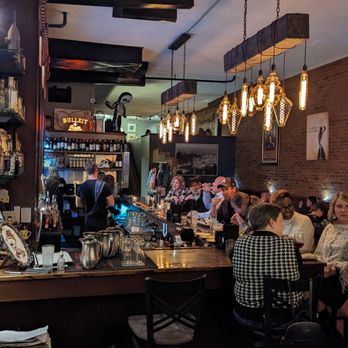 Reality Bites - Gorgeous inside - New American Near Me - Bloomington, Illinois