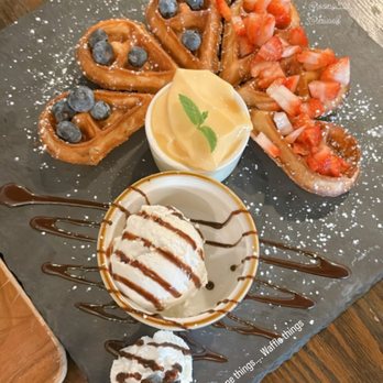 Hide Out Cafe - Berry's Party - Cafes Near Me - Rowland Heights, California