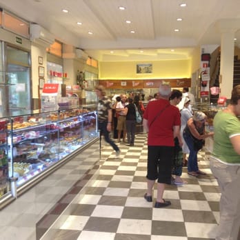 La Mallorquina - Desserts Near Me - Madrid, M La Mallorquina - Desserts Near Me - Madrid, M