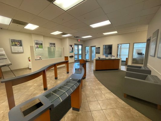 Provident Credit Union Daly City Community Branch PROVIDENT CREDIT UNION - Updated June 2025 - 22 Photos & 114 Reviews