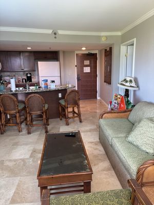 Luana Waikiki Hotel & Suites by null