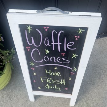 Cookies & Cream - Ice Cream & Frozen Yogurt Near Me - Lake Orion, Michigan Cookies & Cream - Ice Cream & Frozen Yogurt Near Me - Lake Orion, Michigan