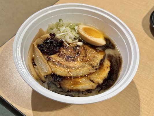 Torimaru Ramen by null