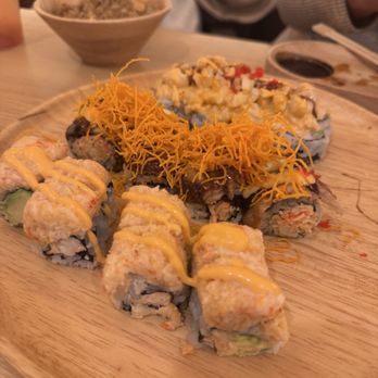 Akino - Sushi Bars Near Me - Flushing, New York