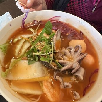 Ta La Kitchen - Thai seafood noodles - Vietnamese Near Me - Westminster, California
