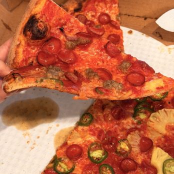 Prime Pizza - Good crust, it hangs like a proper NY slice - Pizza Near Me - Altadena, California