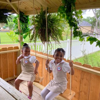 The Apple Tree School - Outdoor conservatory - Elementary Schools Near Me - Houston, Texas