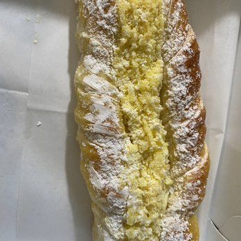 Serra Doce Coffee Shop - Coconut sweet bread - Coffee & Tea Near Me - Summit, New Jersey Serra Doce Coffee Shop - Coconut sweet bread - Coffee & Tea Near Me - Summit, New Jersey
