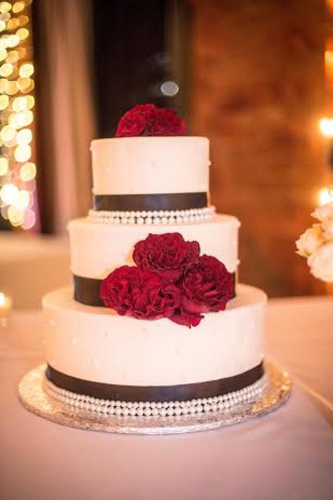 LITTLE LONDON CAKE SHOPPE 81 Photos & 63 Reviews 3307 N Academy