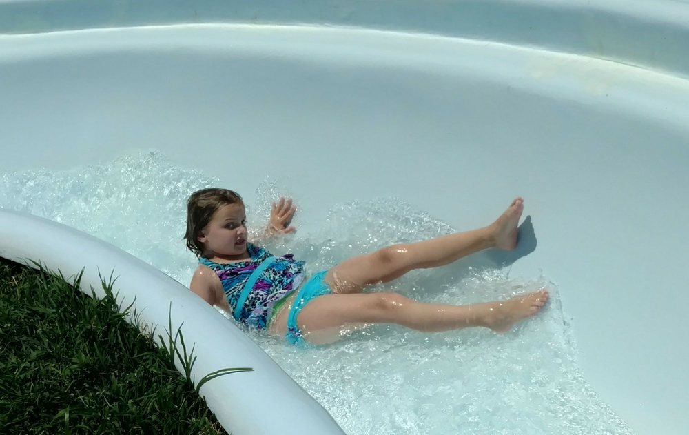 The Fun Spot Water Slide Logo