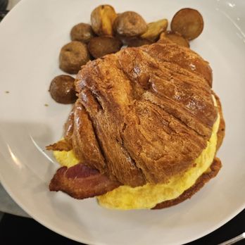 Arandas Cafe - Bacon and egg crossiant - Breakfast & Brunch Near Me - Imperial Beach, California