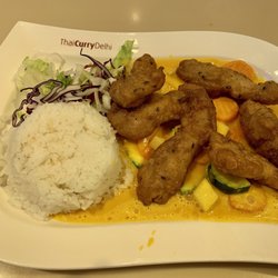 ThaiCurryDelhi - Kokos-Mango-Sauce mit gebackenem Fischfilet 7,50€