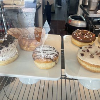 Duchess - Donuts - American Near Me - Los Angeles, California