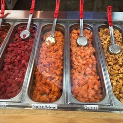 Poke Bowlz - Choice of proteins.