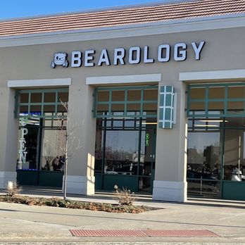 Bearology - Outside - Bubble Tea Near Me - Vernon Hills, Illinois Bearology - Outside - Bubble Tea Near Me - Vernon Hills, Illinois