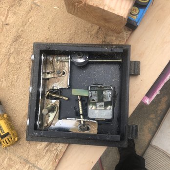 Chet's Locksmith - Whom I got it open - Keys & Locksmiths Near Me - Monterey, California