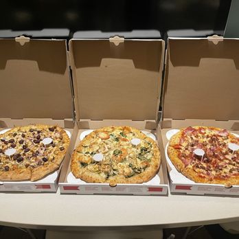 Italian Kitchen - Paradiso Pizza, Prima Pizza, Meatlovers Pizza - Pizza Near Me - Silver Spring, Maryland