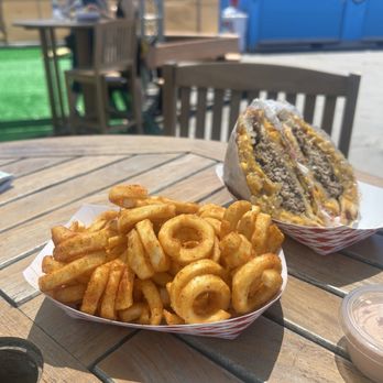 Baby's Burgers - Burgers Near Me