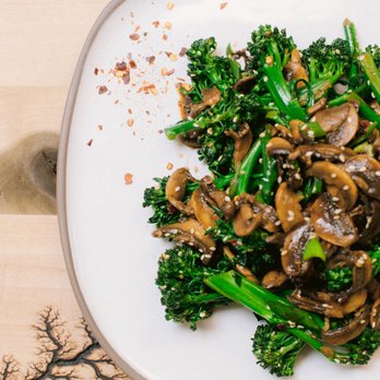MealSmith - Signature Vegan Broccolini + Mushrooms - Food Delivery Services Near Me - Hillsborough, North Carolina