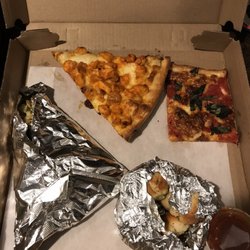 Lia's Pizzeria - Oceanside - Buffalo chicken slice, chicken Caesar salad slice, grandma slice and garlic knots.