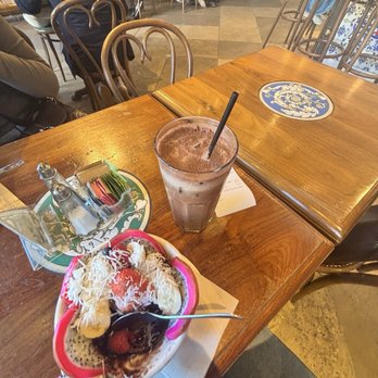 Urth Caffé - Orange - Coffee & Tea Near Me - Orange, California Urth Caffé - Orange - Coffee & Tea Near Me - Orange, California