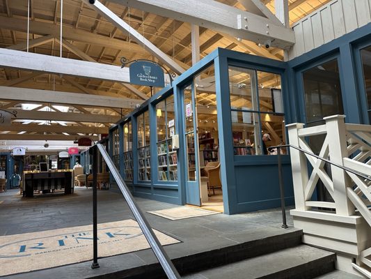 The Garden District Book Shop by null