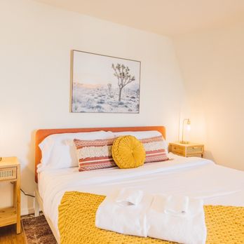 June Choi Photography - Welcoming master bedroom - Photographers Near Me June Choi Photography - Welcoming master bedroom - Photographers Near Me