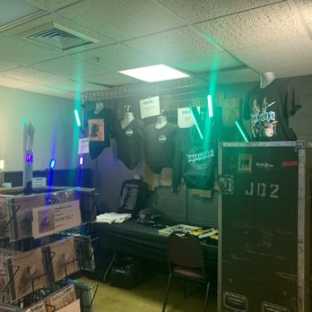 RENFRO VALLEY ENTERTAINMENT CENTER - Updated January 2026 - 25