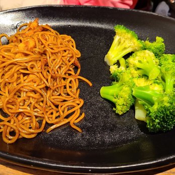 P.F. Chang's - Kids menu lo mein - Chinese Near Me - Wayne, New Jersey