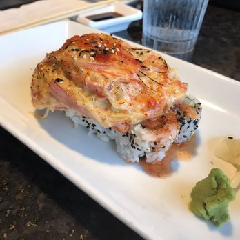Sushi Lola's - Volcano roll! (Not what I was expecting, but still good) - Sushi Bars Near Me - Orlando, Florida