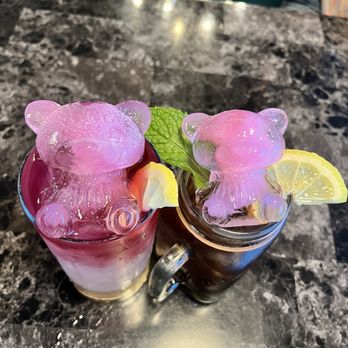 Jubilee Cafe - Lychee tea and mango iced tea - Desserts Near Me - Carrollton, Texas