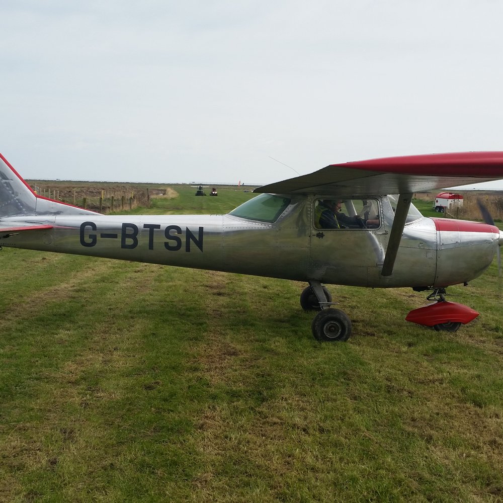 Newcastle Airfield - The plane :) - Airports Near Me - Newcastle, WW