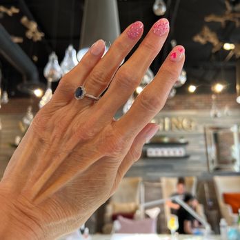 Cabernet Nail Spa - My Minnie Nails are for Disneyland - Nail Salons Near Me - Granite Bay, California