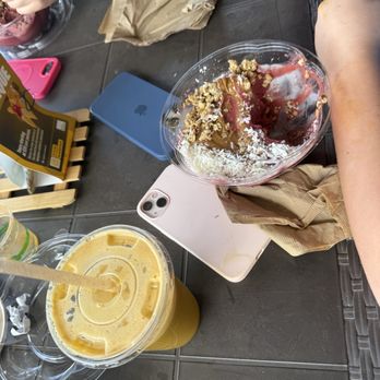 Degree 18 Juice Bar - Açaí bowl and Run Through The Garden juice - Vegetarian Near Me - Palmer, Puerto Rico Degree 18 Juice Bar - Açaí bowl and Run Through The Garden juice - Vegetarian Near Me - Palmer, Puerto Rico