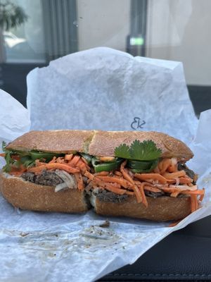 Dinosaurs Sandwiches by null
