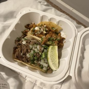 B & C Burgers - Pastor taco and asada taco - Burgers Near Me - Placentia, California B & C Burgers - Pastor taco and asada taco - Burgers Near Me - Placentia, California