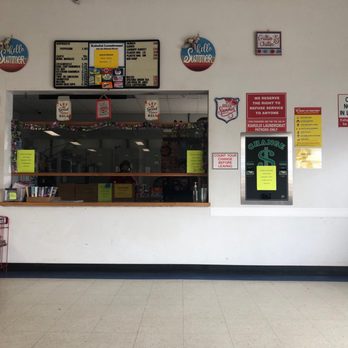 Kahului Laundromat - counter - Laundromat Near Me - Kahului, Hawaii Kahului Laundromat - counter - Laundromat Near Me - Kahului, Hawaii