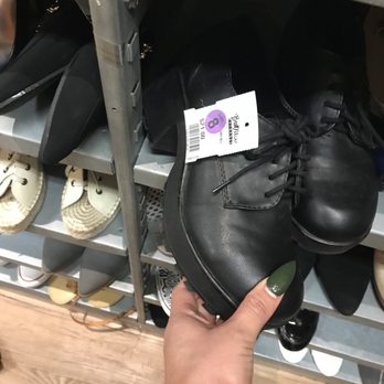 Buffalo Exchange - Used, Vintage & Consignment Near Me - Fullerton, California