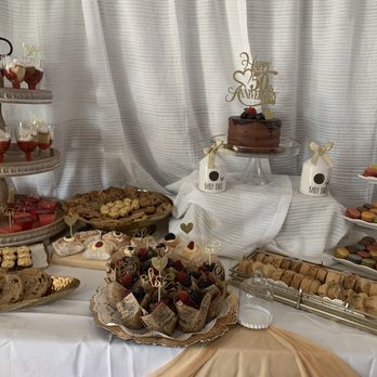 Choco Bakery & Cafe - Cupcakes and small cale - Patisserie/Cake Shop Near Me - Corona, California Choco Bakery & Cafe - Cupcakes and small cale - Patisserie/Cake Shop Near Me - Corona, California