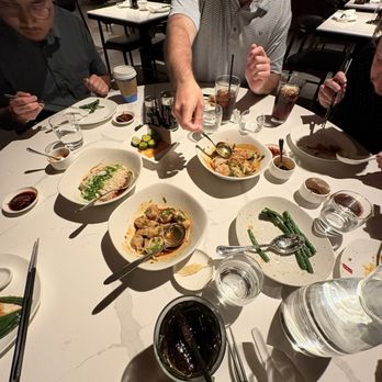 Din Tai Fung - Taiwanese Near Me - Bellevue, Washington Din Tai Fung - Taiwanese Near Me - Bellevue, Washington