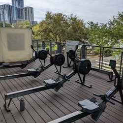 Ro Fitness Downtown - The outdoor setup