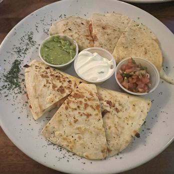 Casa Margaritas - Quesadillas De Camaron, Guacamole, Pico de Gallo Y Crema - Mexican Near Me - Bellerose, New York Casa Margaritas - Quesadillas De Camaron, Guacamole, Pico de Gallo Y Crema - Mexican Near Me - Bellerose, New York