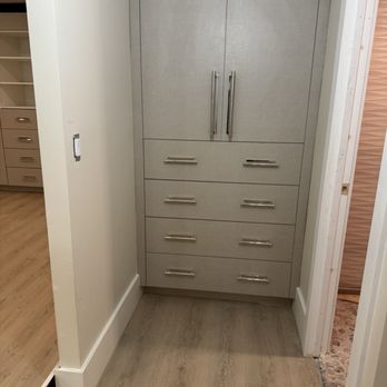 Leni Studio - Hallway storage unit! - Interior Design Near Me - Palm Beach Gardens, Florida